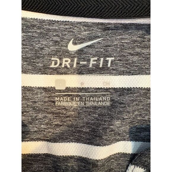 *3/$15 Nike Women's Sleeveless Striped Golf Gray Size S Dri-FIT - Picture 7 of 9